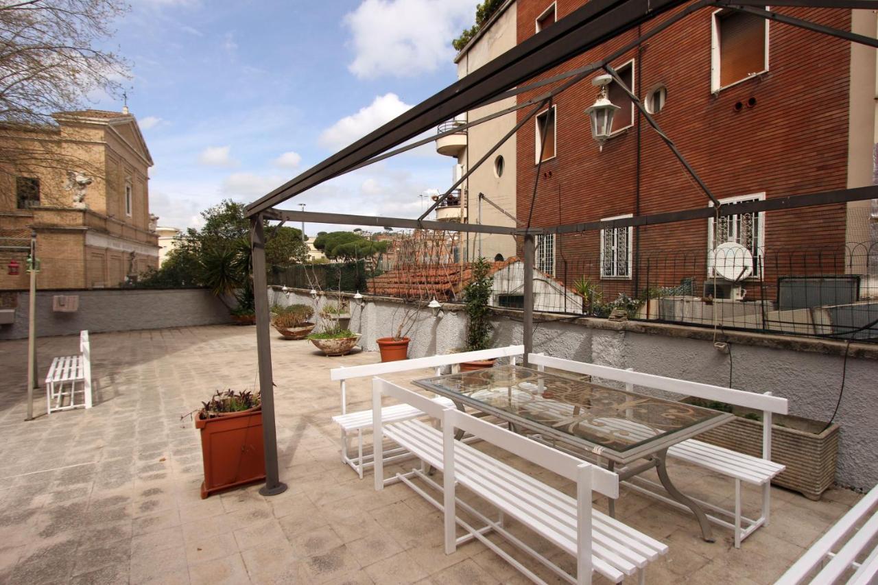 Appartement Angelo Emo Flat à Rome Extérieur photo